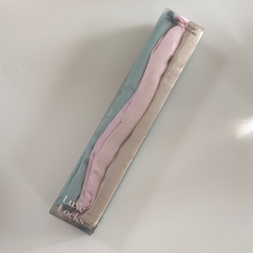 Luxe Locks heatless curling rods